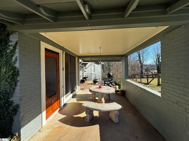 $585,000 | 200 East Greenwood Street, Landrum, SC 29356