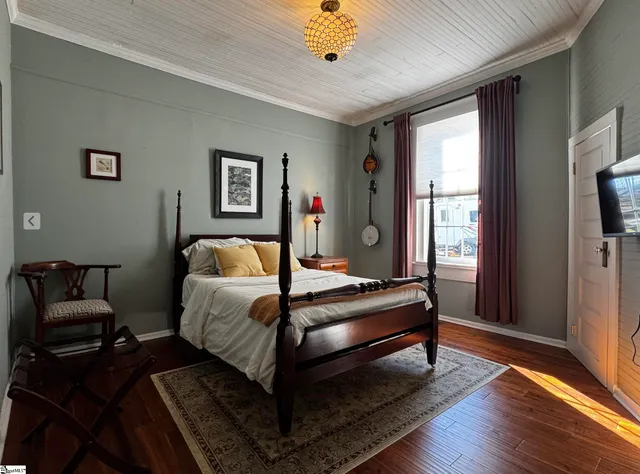 $585,000 | 200 East Greenwood Street, Landrum, SC 29356