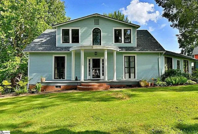 $569,900 | 200 East Greenwood Street, Landrum, SC 29356