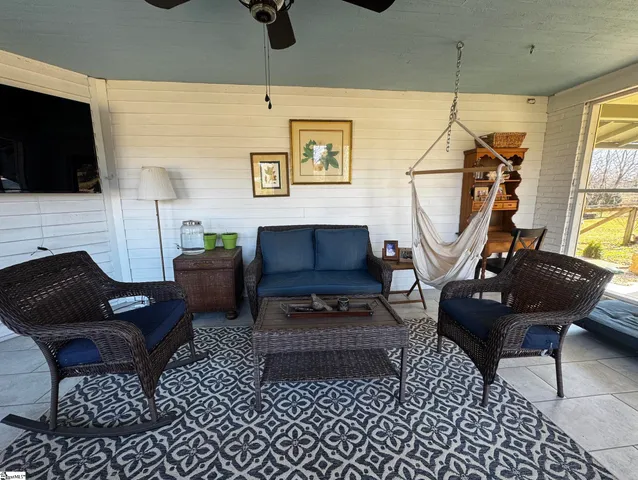 $569,900 | 200 East Greenwood Street, Landrum, SC 29356