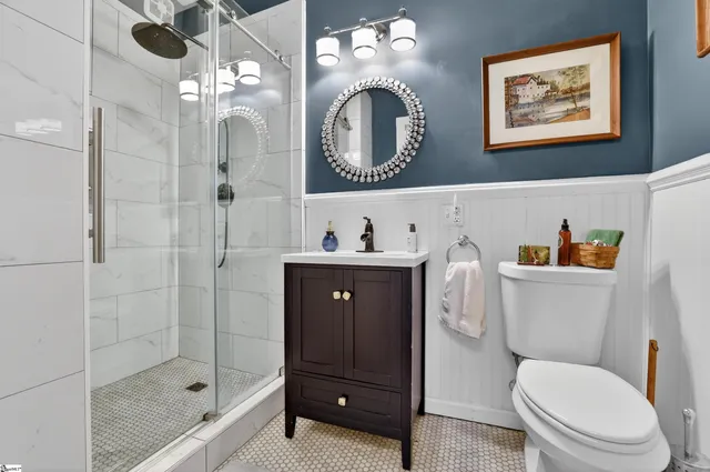 $569,900 | 200 East Greenwood Street, Landrum, SC 29356