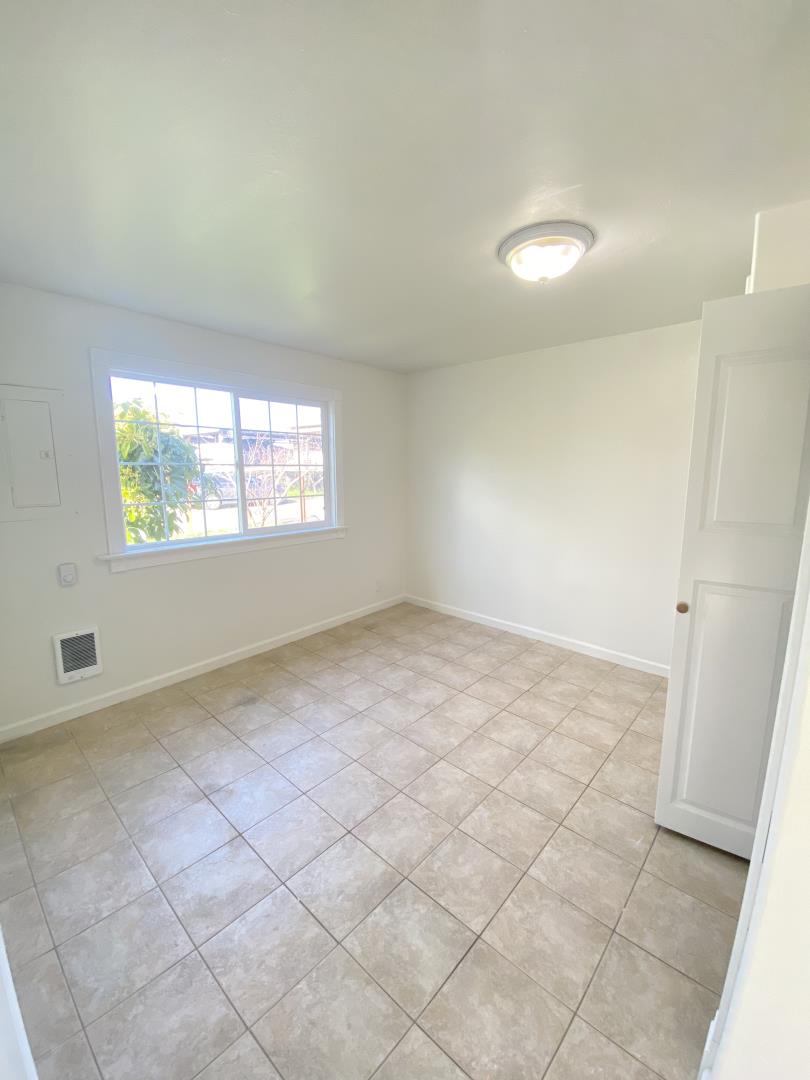 155 Johnson Road Watsonville, CA 95076 - Photo 12 of 18 Gallery Image 12