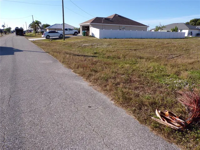 $51,990 | 105 Northwest 9th Terrace, Cape Coral, FL 33993