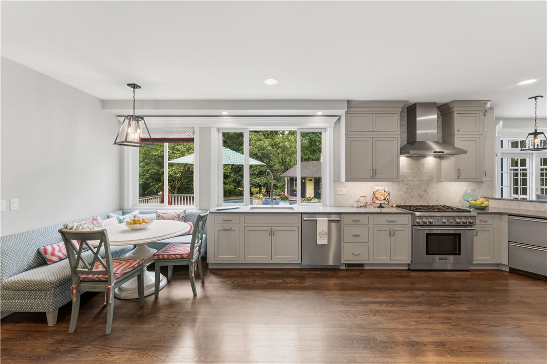 198 Poppasquash Road Bristol, RI 02809 - Photo 23 of 48