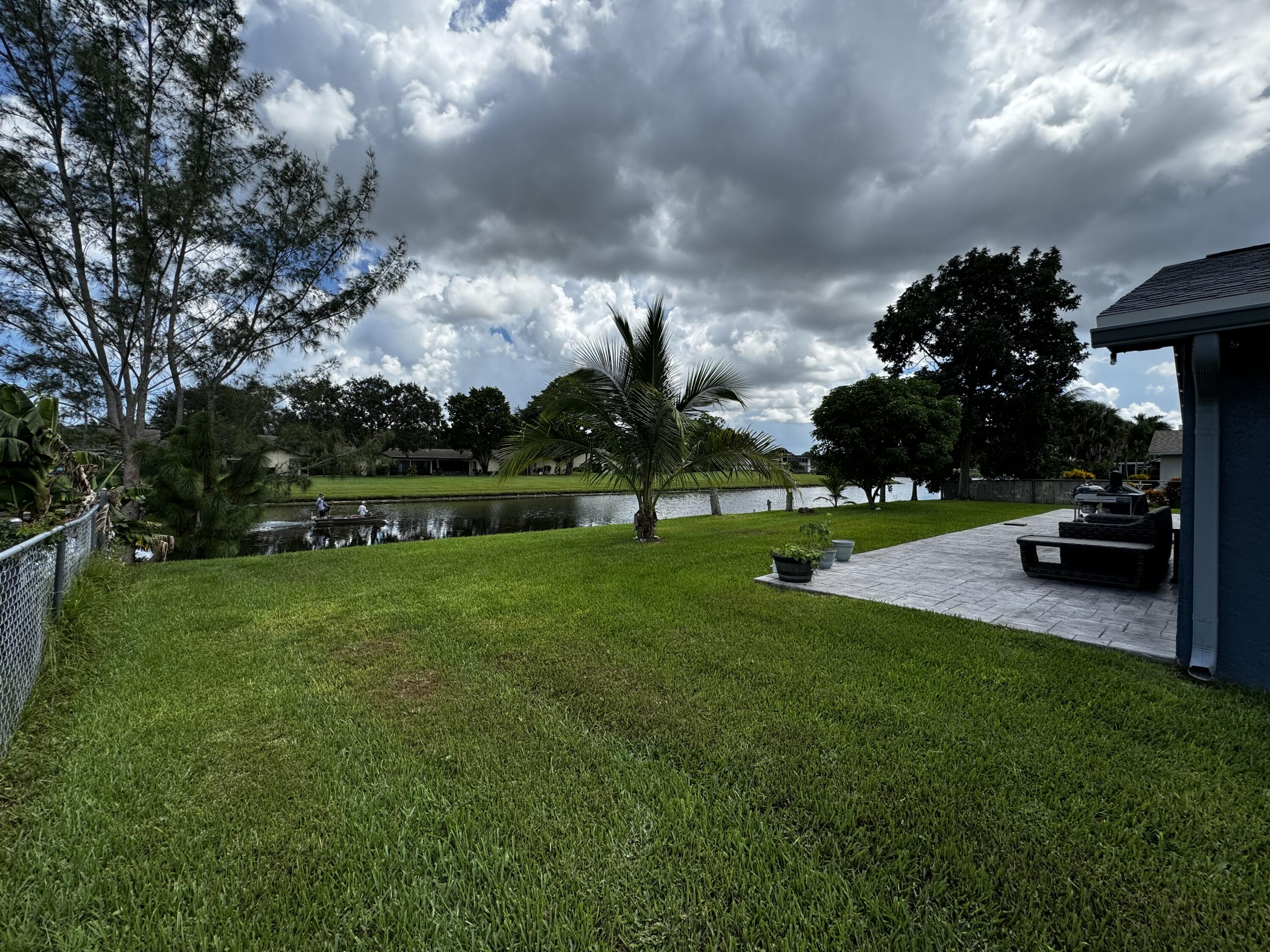 116 Park Road North Royal Palm Beach, FL 33411 - Photo 20 of 20 Views