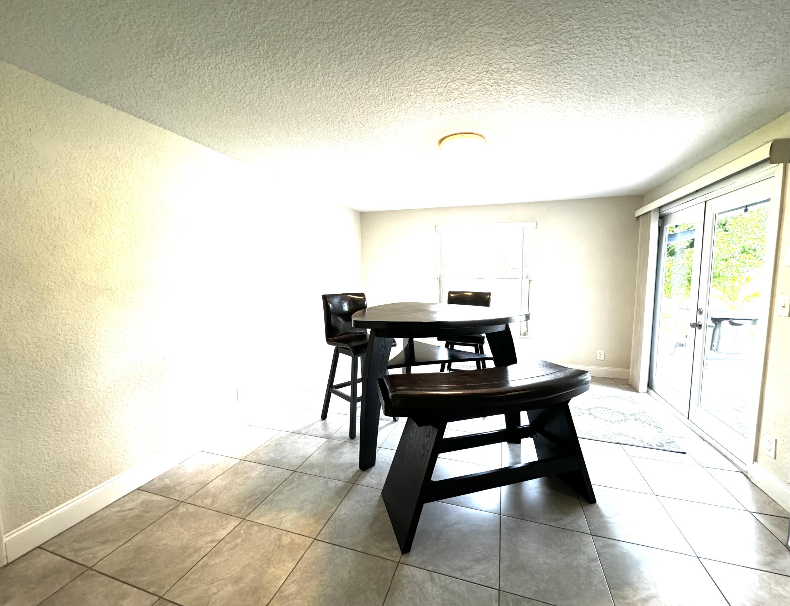 116 Park Road North Royal Palm Beach, FL 33411 - Photo 10 of 20 Breakfast area