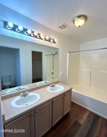 $2,550 | 986 Montero Drive, Sparks, NV 89436