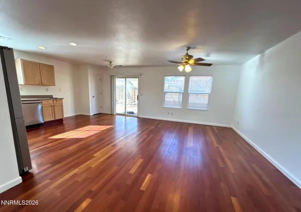 $2,550 | 986 Montero Drive, Sparks, NV 89436