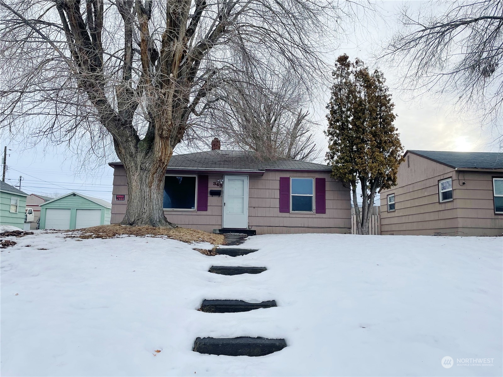 349 West Ridge Road Moses Lake, WA 98837 - Photo 1 of 12 Gallery Image 1