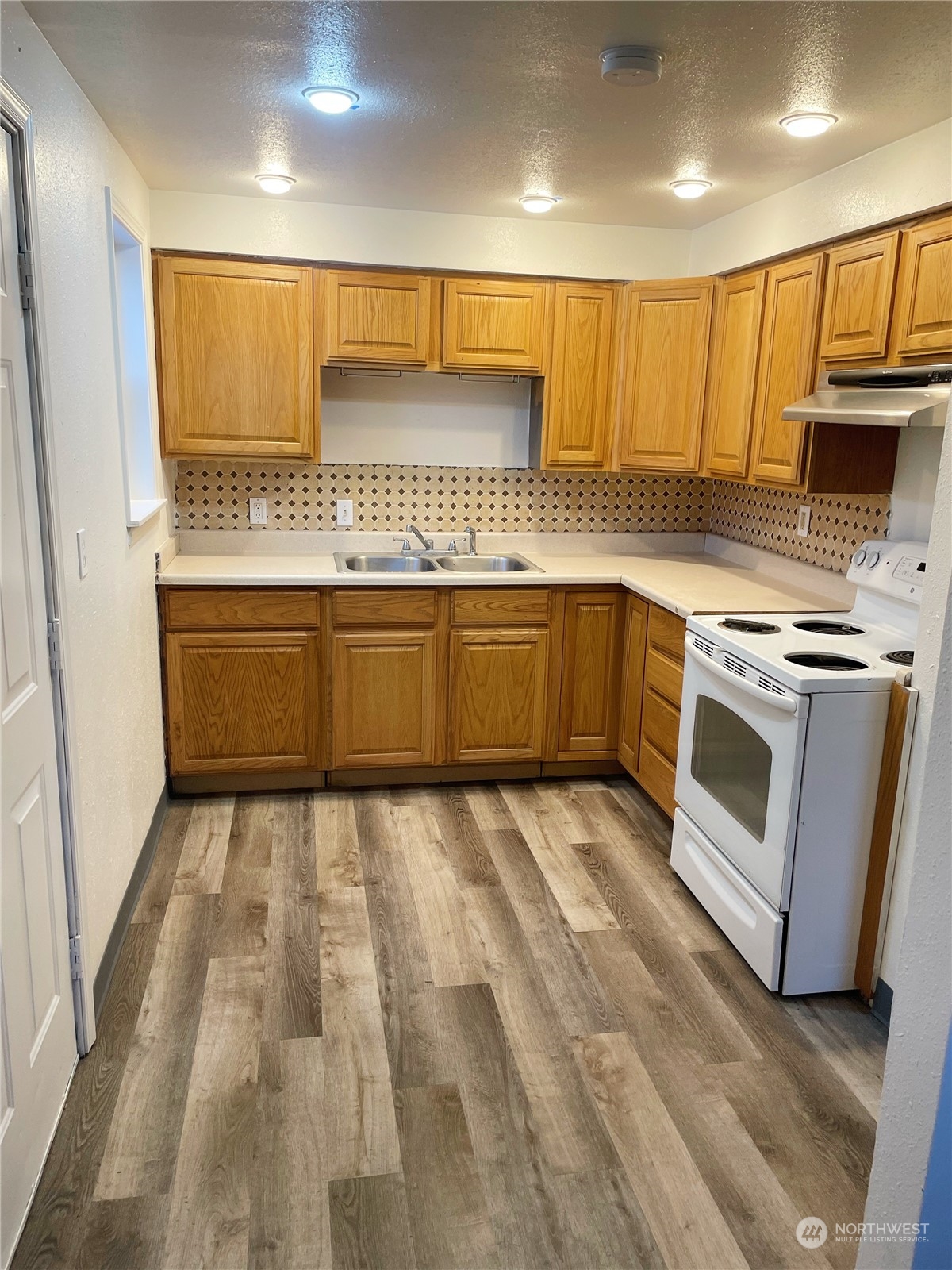 349 West Ridge Road Moses Lake, WA 98837 - Photo 5 of 12 Gallery Image 5