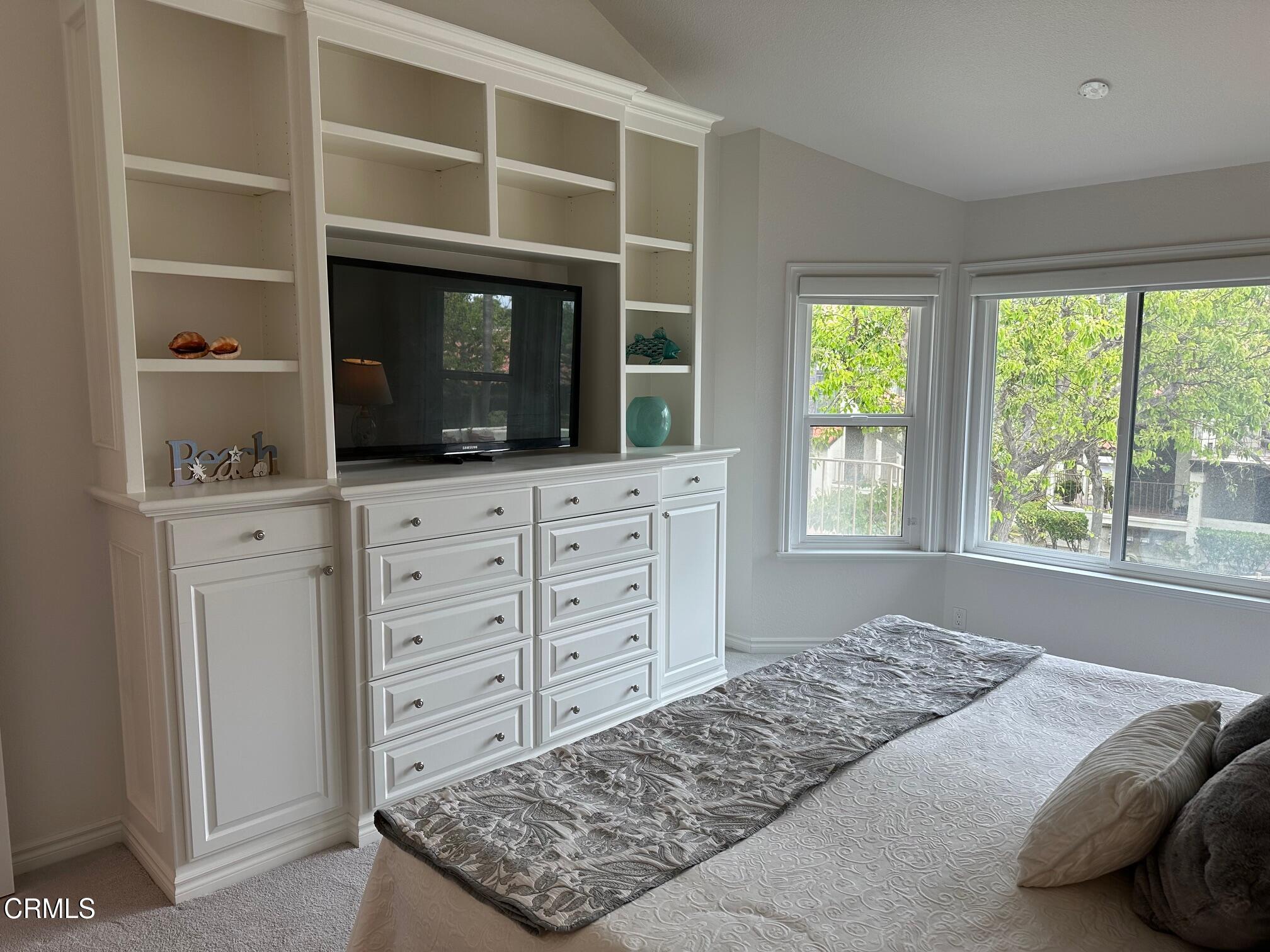 1941 Majorca Drive Oxnard, CA 93035 - Photo 17 of 39 a bedroom with a bed and a window