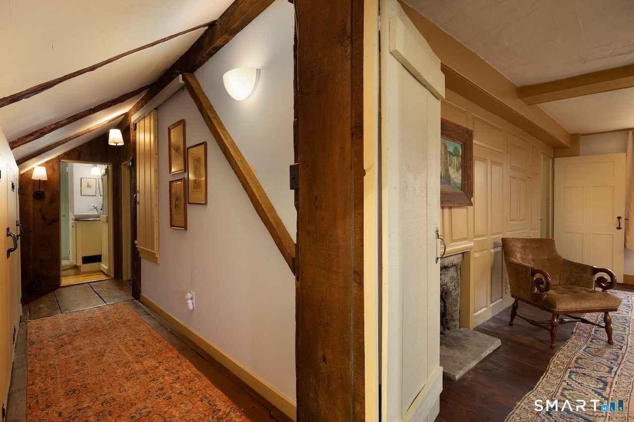3 Studio Hill Road Kent, CT 06757 - Photo 16 of 33 a view of hallway with furniture and a rug
