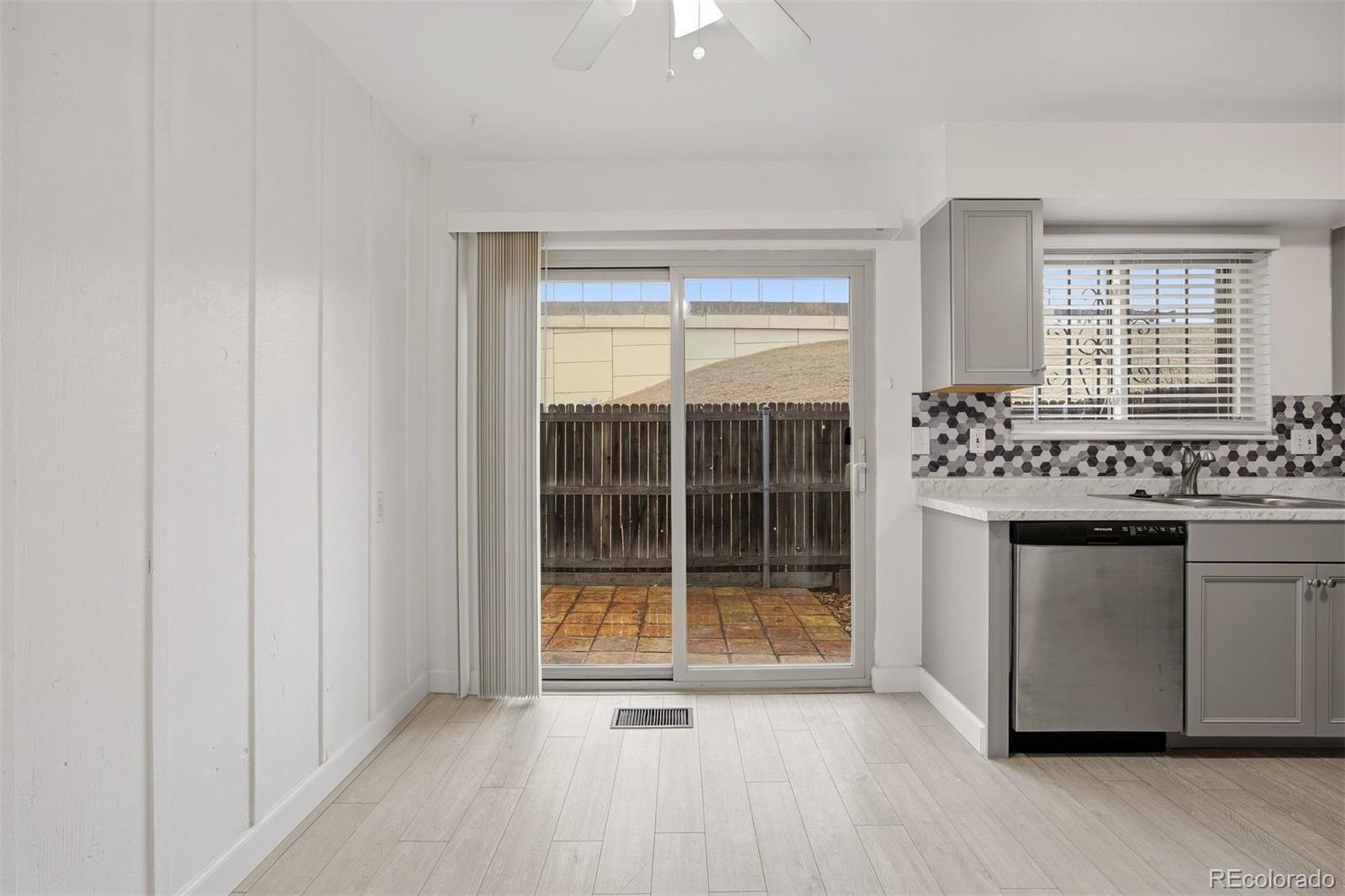 6495 East Happy Canyon Road, Unit 30 Denver, CO 80237 - Photo 8 of 28