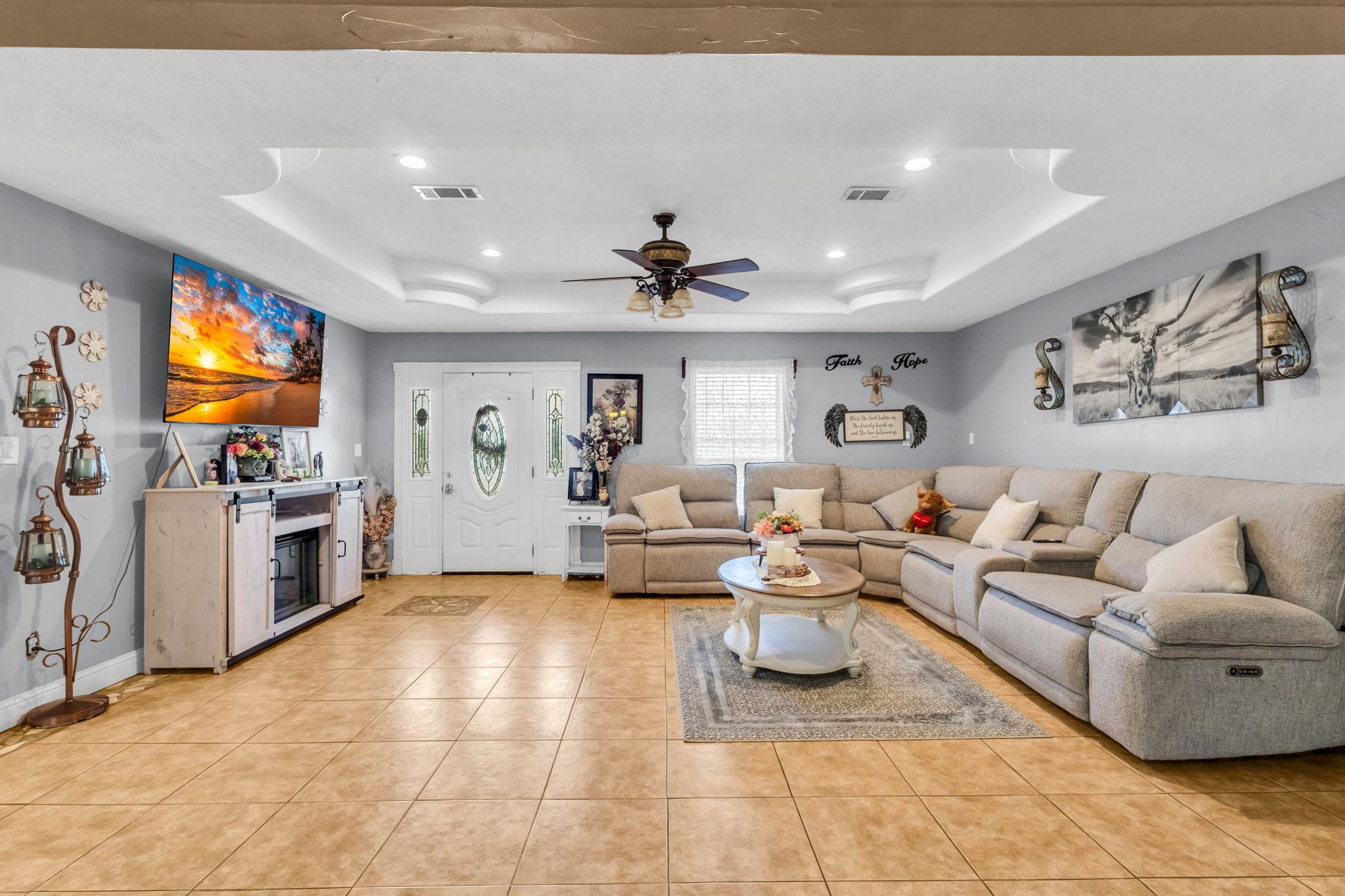 7645 Old Big Hill Road Beaumont, TX 77705 - Photo 3 of 29
