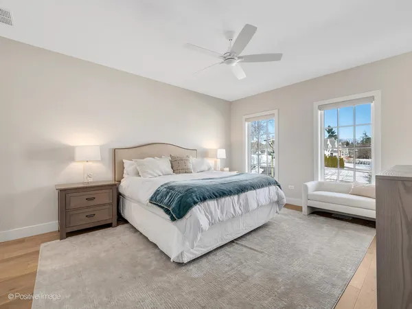 $1,384,000 | 225 Burlington Avenue, Unit TH1, Clarendon Hills, IL 60514