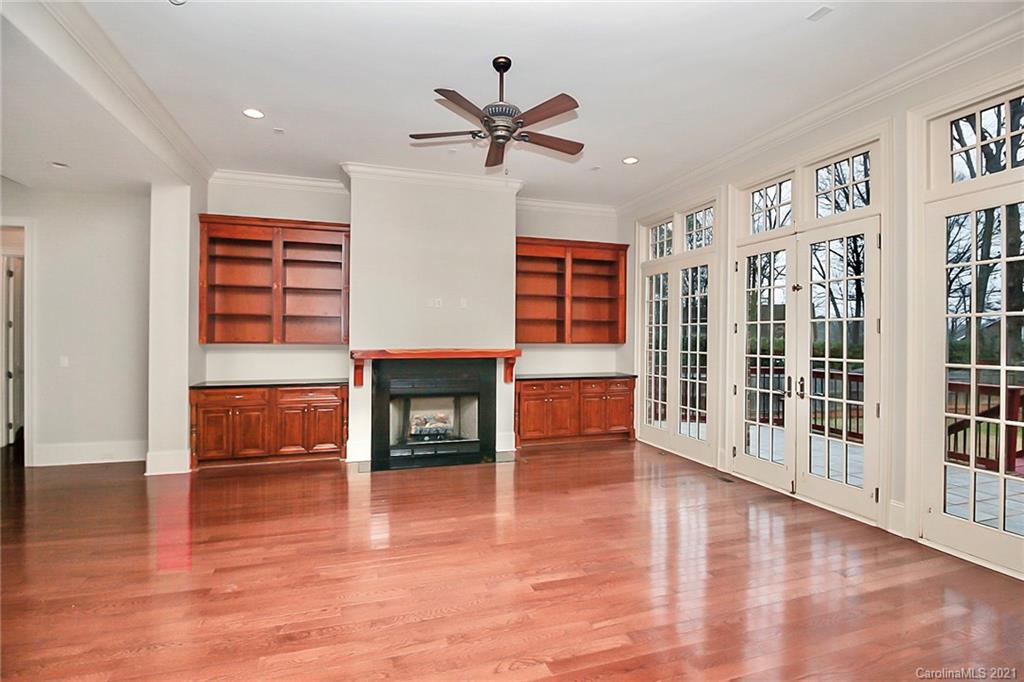 6701 Sharon Road Charlotte, NC 28210 - Photo 27 of 47 a living room with furniture and a fireplace