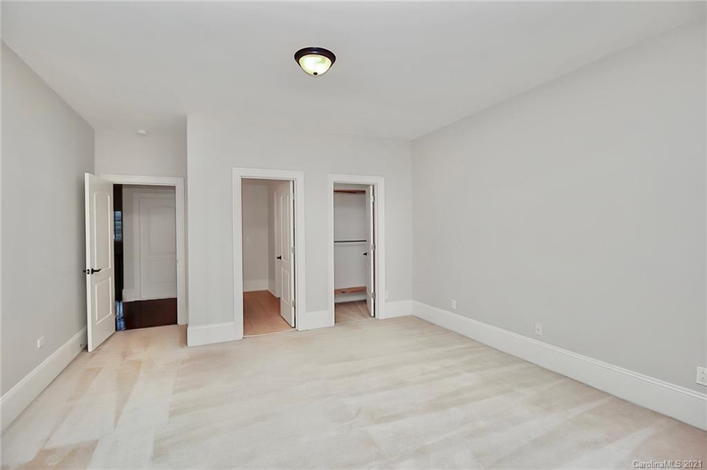 6701 Sharon Road Charlotte, NC 28210 - Photo 40 of 47 a view of an empty room and closet area