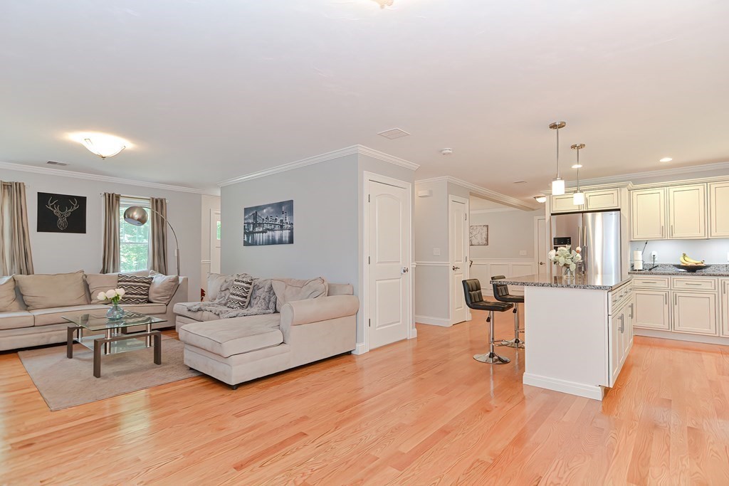 77 Westdale Road Holbrook, MA 02343 - Photo 15 of 38