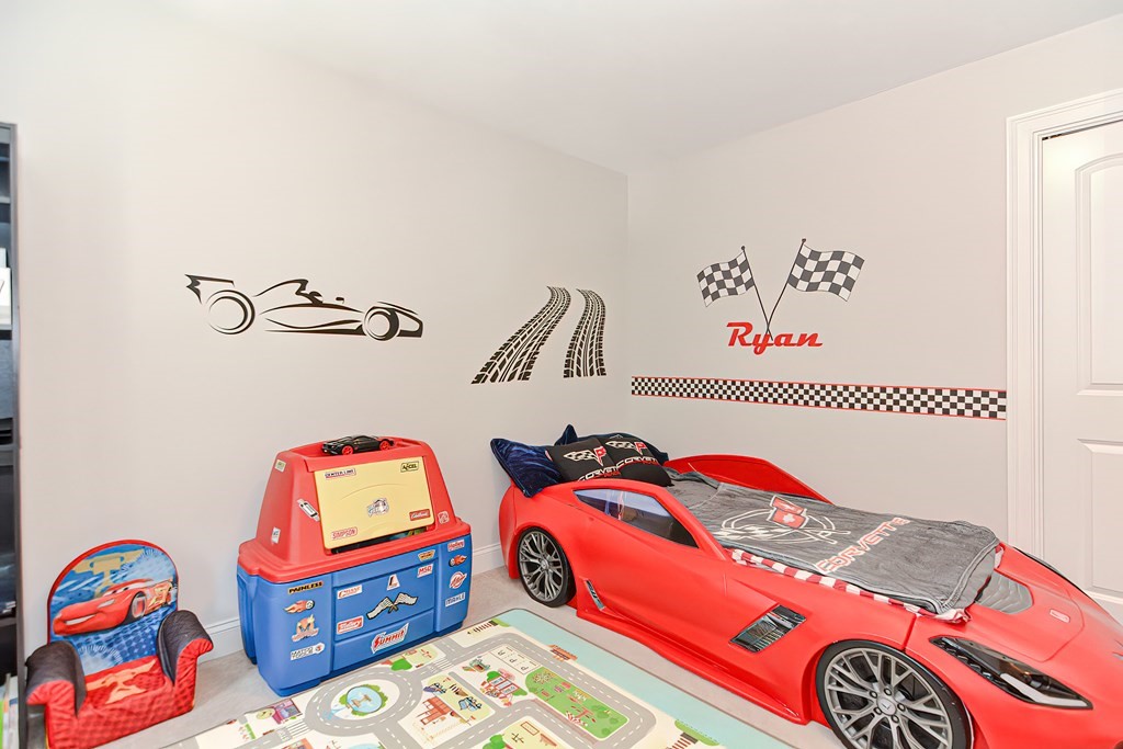 77 Westdale Road Holbrook, MA 02343 - Photo 29 of 38