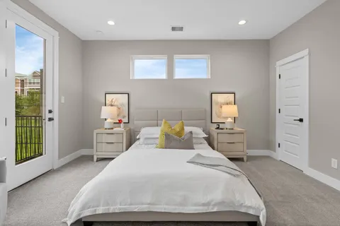 $499,900 | 1193 West 19th Street, Houston, TX 77008