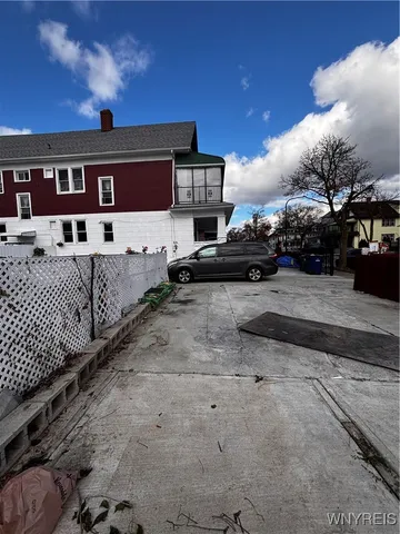 $1,400 | 432 Wohlers Avenue, Unit 1, Buffalo, NY 14208