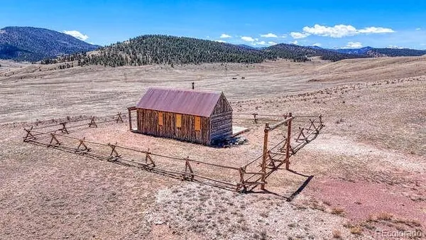 $895,000 | 8555 County Road 2, Canon City, CO 81212