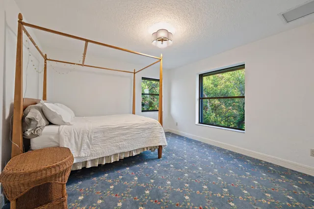 $3,999,999 | 18907 Southeast Loxahatchee River Road, Jupiter, FL 33458