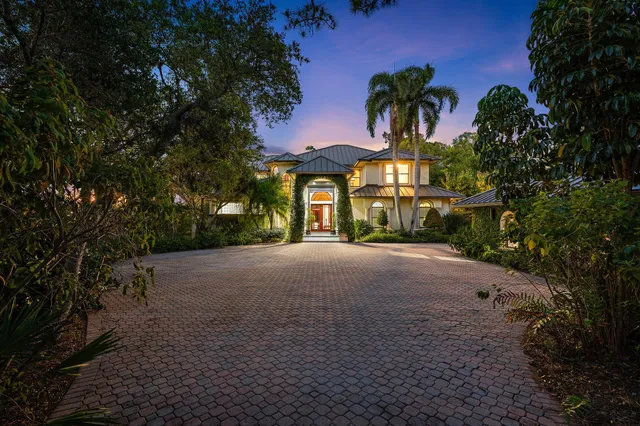 $3,999,999 | 18907 Southeast Loxahatchee River Road, Jupiter, FL 33458