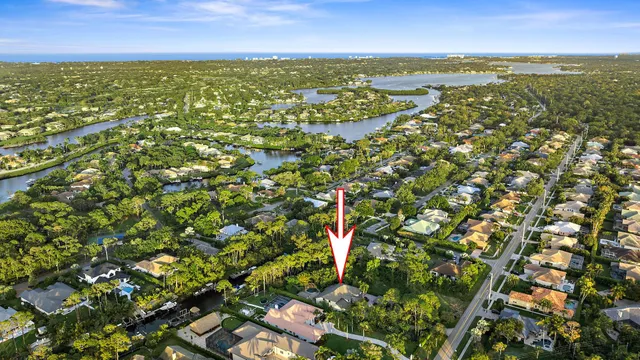 $3,999,999 | 18907 Southeast Loxahatchee River Road, Jupiter, FL 33458