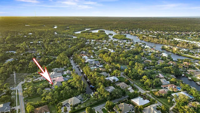 $3,999,999 | 18907 Southeast Loxahatchee River Road, Jupiter, FL 33458