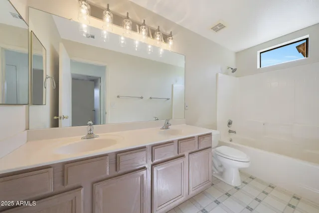 $564,900 | 2126 East Escuda Road, Phoenix, AZ 85024