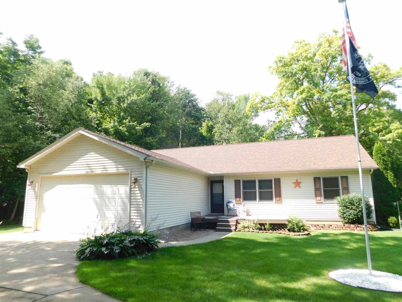 3045 Oak Grove Road North Branch, MI 48461 - Photo 1 of 24 50048344.JPG