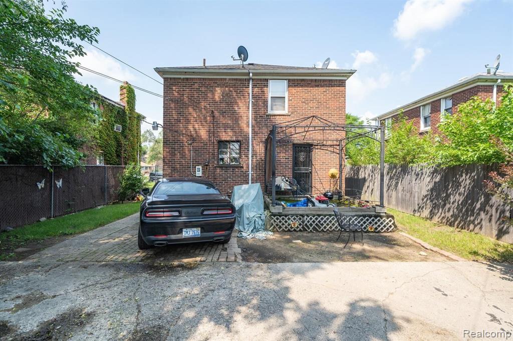 15710 Meyers Road Detroit, MI 48227 - Photo 16 of 16