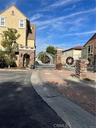 $5,500 | 2889 Plaza Del Amo, Unit 509, Torrance, CA 90503
