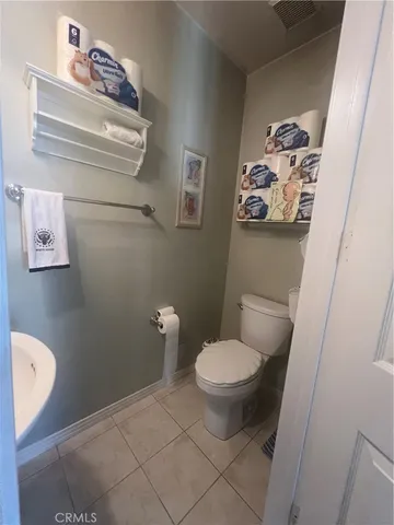 $5,600 | 2889 Plaza Del Amo, Torrance, CA 90503