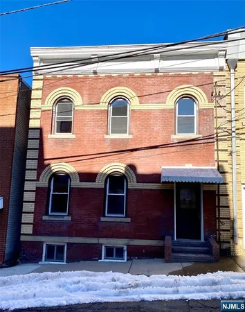$2,500 | 55 Spring Street, Unit FIRST, Lodi, NJ 07644