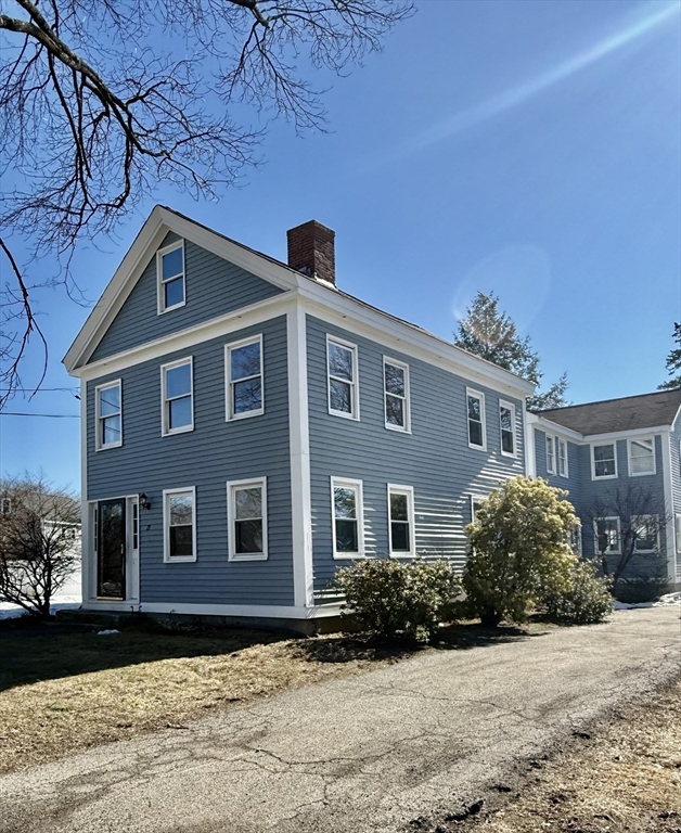 27 Andover Road, Unit 1 Billerica, MA 01821 - Photo 2 of 19
