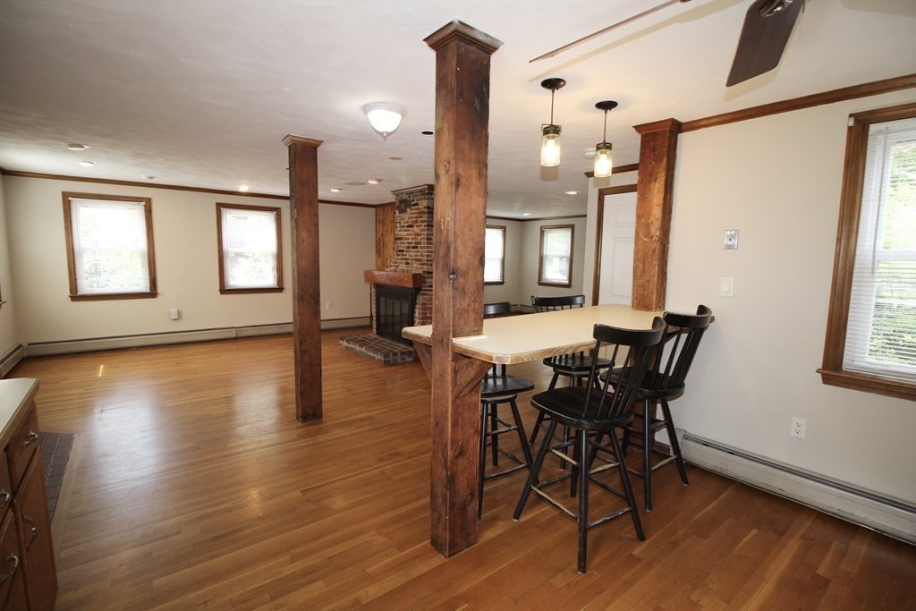 27 Andover Road, Unit 1 Billerica, MA 01821 - Photo 4 of 19