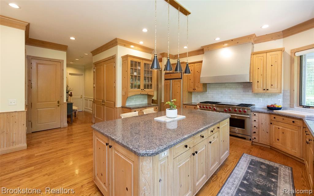 1494 Highpoint Drive Rochester, MI 48306 - Photo 30 of 75