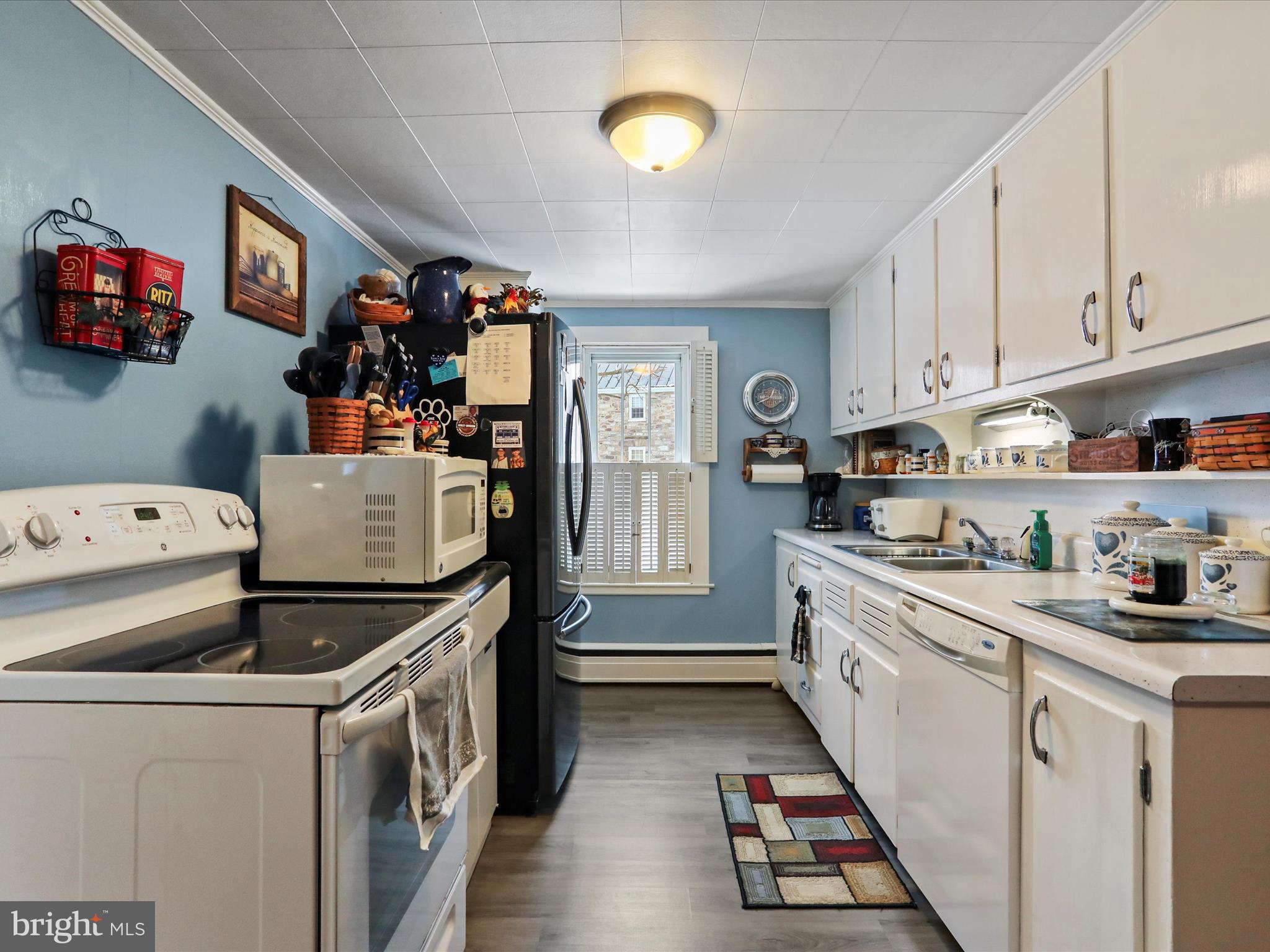 24265 Path Valley Road Concord, PA 17217 - Photo 8 of 36 Kitchen