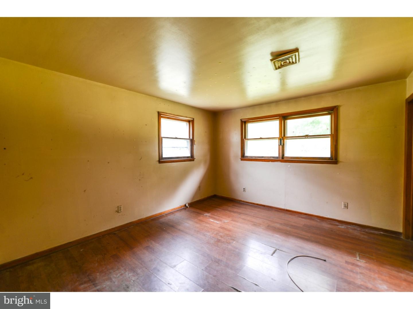 26 Sportsman Road Carneys Point, NJ 08069 - Photo 13 of 16 Gallery Image 13