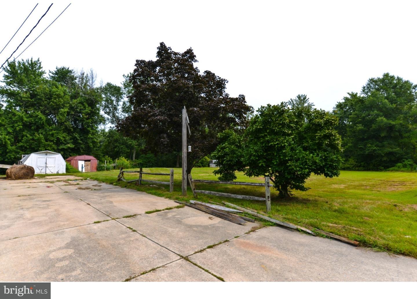 26 Sportsman Road Carneys Point, NJ 08069 - Photo 4 of 16 Gallery Image 4