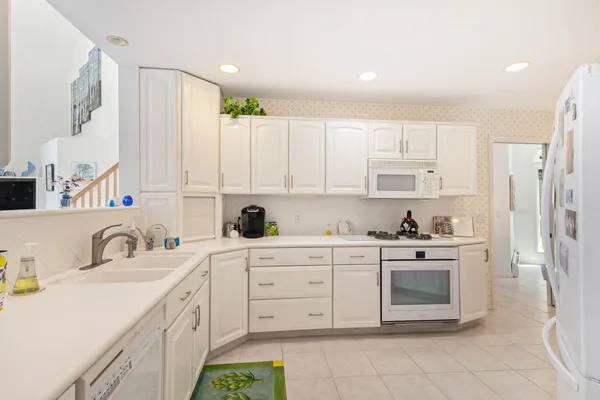 $1,150,000 | 6308 North Jebavy Drive, Ludington, MI 49431