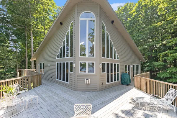 $1,150,000 | 6308 North Jebavy Drive, Ludington, MI 49431