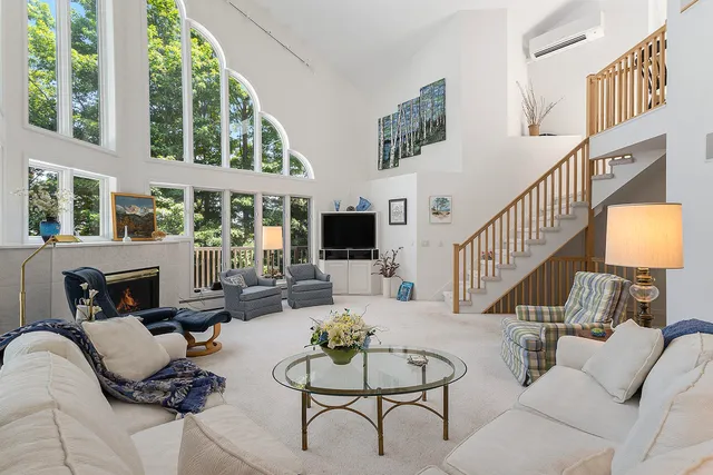 $1,150,000 | 6308 North Jebavy Drive, Ludington, MI 49431