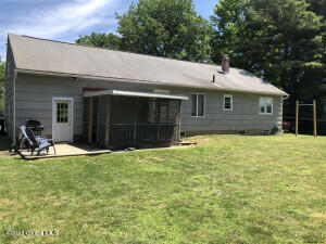 237 Blue Barns Road Ballston, NY 12027 - Photo 4 of 15 202122734_6