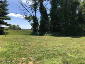 237 Blue Barns Road Ballston, NY 12027 - Photo 5 of 15 202122734_4