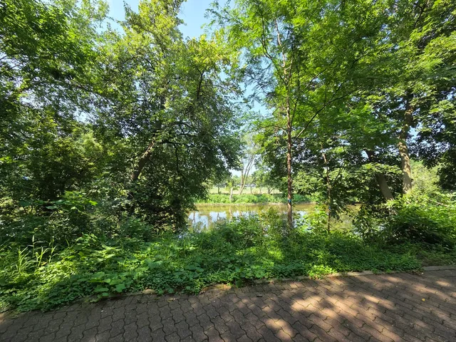 $269,900 | 511 Aurora Avenue, Unit 108, Naperville, IL 60540