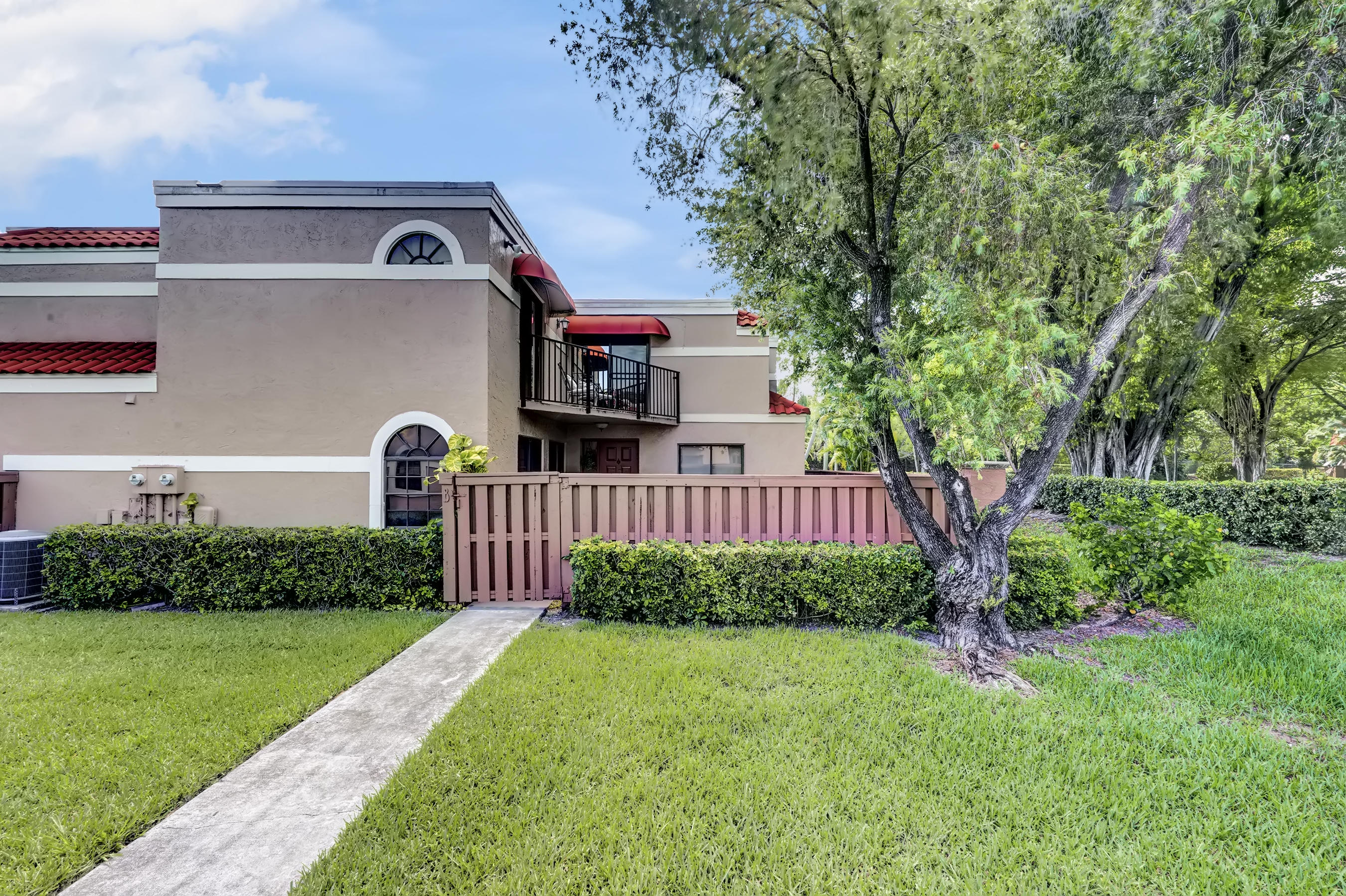 8291 Thames Boulevard, Unit B Boca Raton, FL 33433 - Photo 20 of 22 Gate