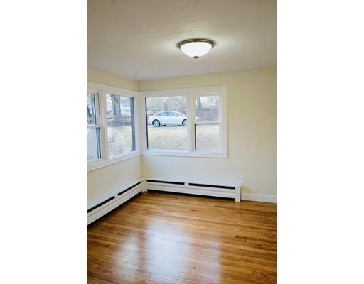 110 Oak Hollow Road Springfield, MA 01128 - Photo 23 of 30